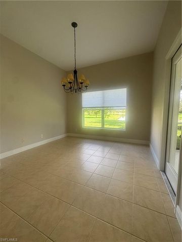 2673 Fishtail Palm CT, Naples, FL 34120