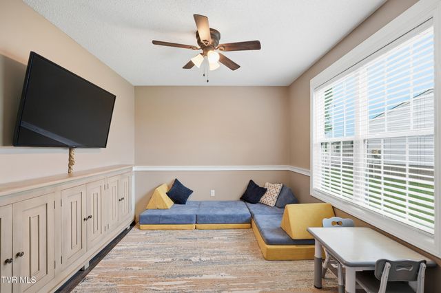 211 Crystal Springs Circle, Gray, TN 37615