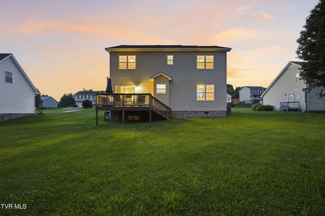 211 Crystal Springs Circle, Gray, TN 37615