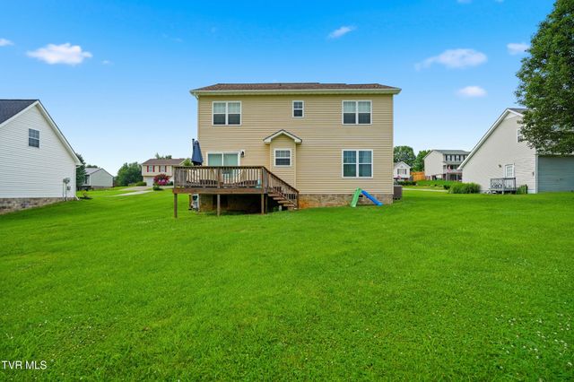 211 Crystal Springs Circle, Gray, TN 37615