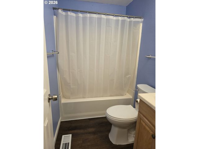 1700 Se RIVER FOREST Rd, Milwaukie, OR 97267