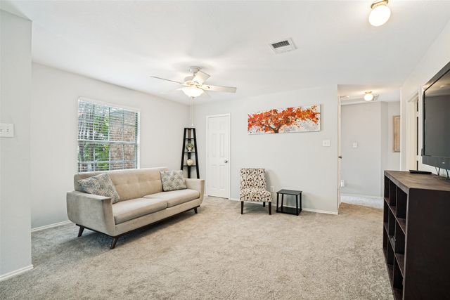 10513 Greenbriar Lane, Rowlett, TX 75089