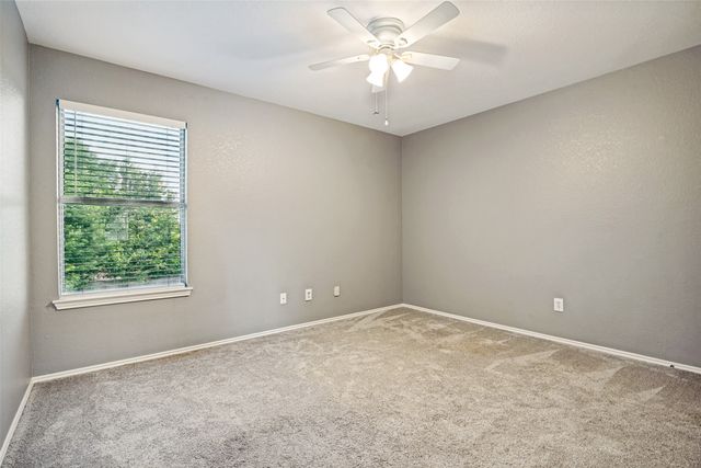 10513 Greenbriar Lane, Rowlett, TX 75089