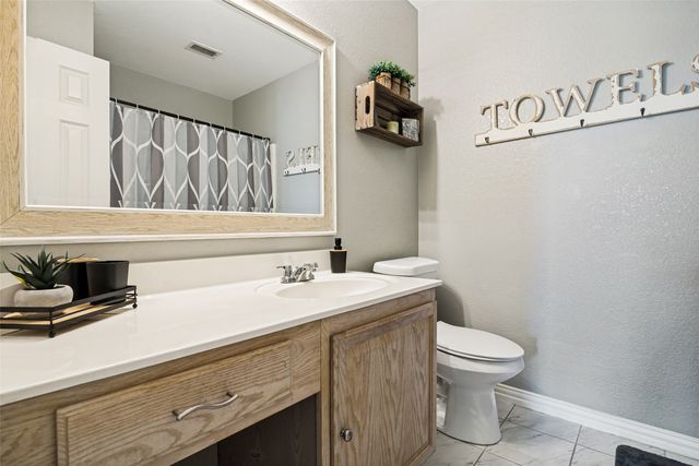 10513 Greenbriar Lane, Rowlett, TX 75089