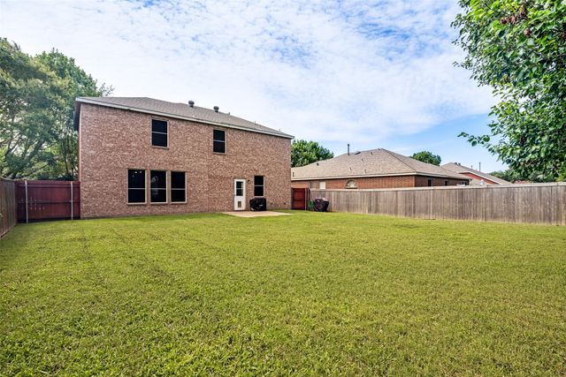 10513 Greenbriar Lane, Rowlett, TX 75089