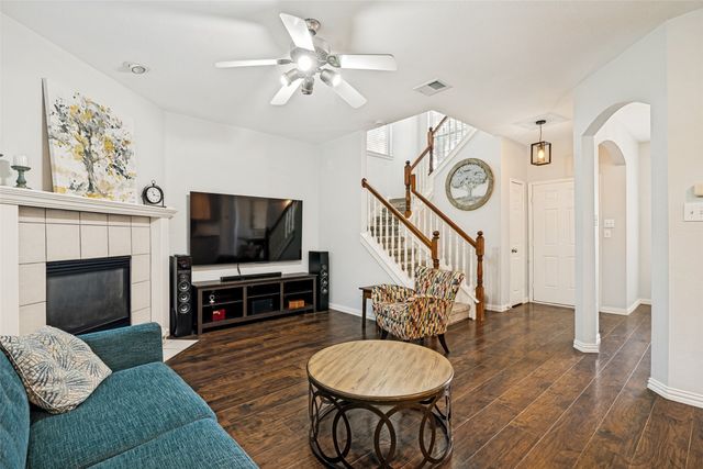 10513 Greenbriar Lane, Rowlett, TX 75089