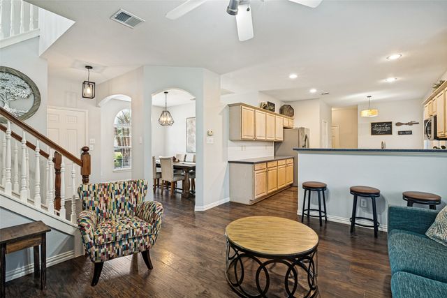 10513 Greenbriar Lane, Rowlett, TX 75089
