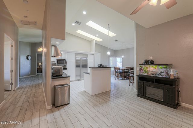 302 N COLORADO Street, Casa Grande, AZ 85122