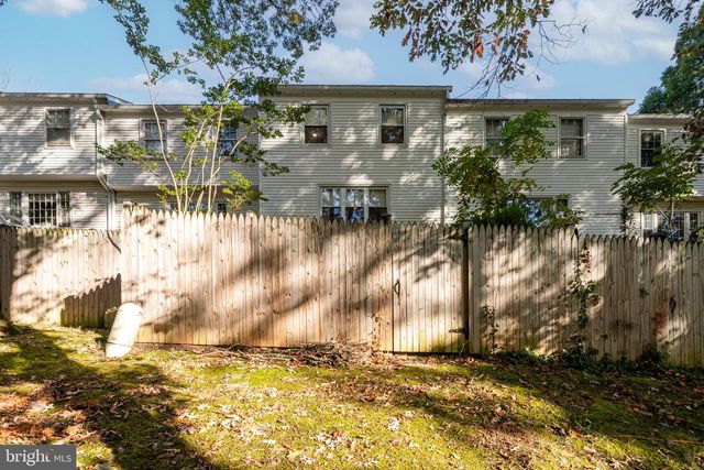 7779 TIVERTON DR, Springfield, VA 22152