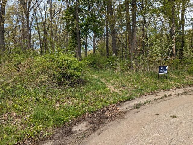 816 & 820 E Indiana, New Buffalo, MI 49117