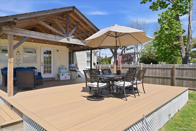 86 Tyler Avenue, West Sayville, NY 11796