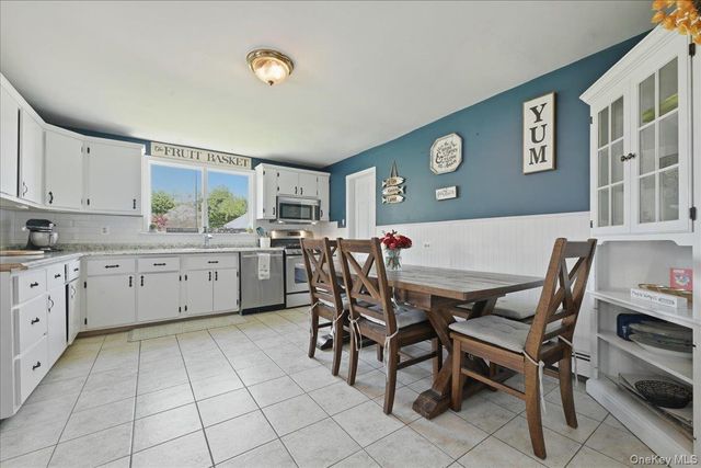 86 Tyler Avenue, West Sayville, NY 11796