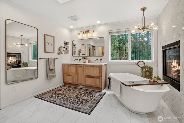 27924 SE 268th Street, Ravensdale, WA 98051
