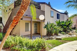 1466 Cabrillo Park C, Santa Ana, CA 92701