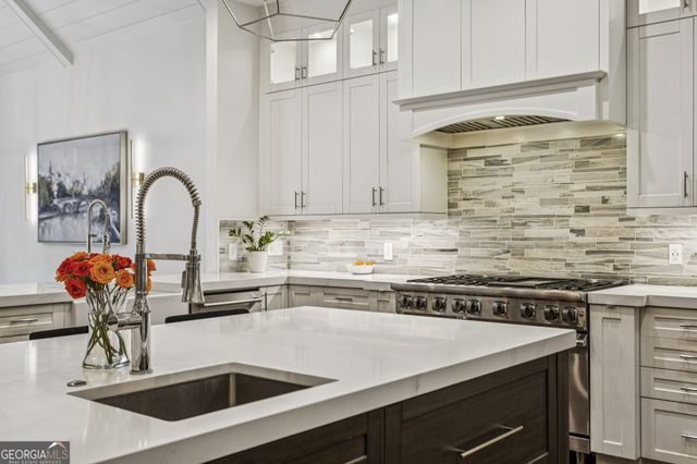 305 Forrest Lake Drive, Sandy Springs, GA 30327