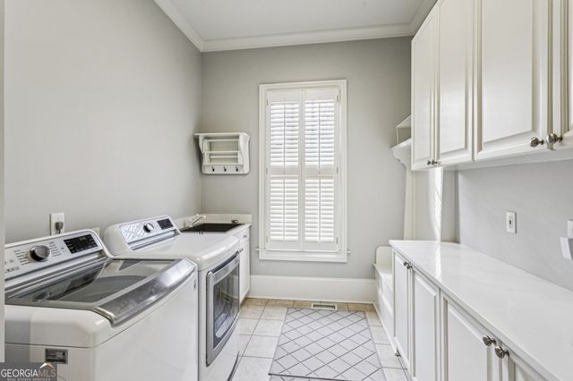 305 Forrest Lake Drive, Sandy Springs, GA 30327