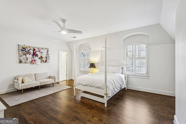 305 Forrest Lake Drive, Sandy Springs, GA 30327