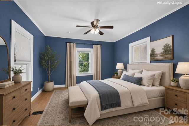 403 SW Spruce Street SW, Lenoir, NC 28645