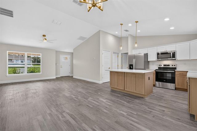 103 WALNUT DRIVE, Ocala, FL 34472