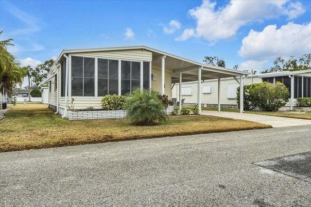 808 53RD AVENUE E 209, Bradenton, FL 34203