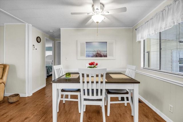 808 53RD AVENUE E 209, Bradenton, FL 34203