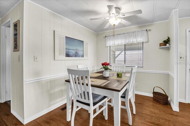 808 53RD AVENUE E 209, Bradenton, FL 34203