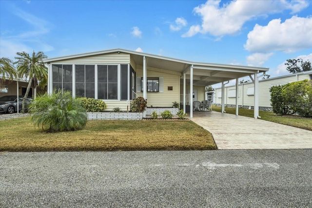 808 53RD AVENUE E 209, Bradenton, FL 34203