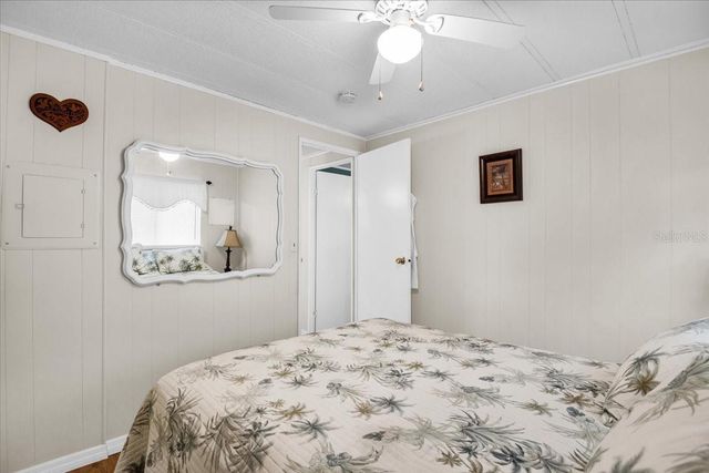 808 53RD AVENUE E 209, Bradenton, FL 34203