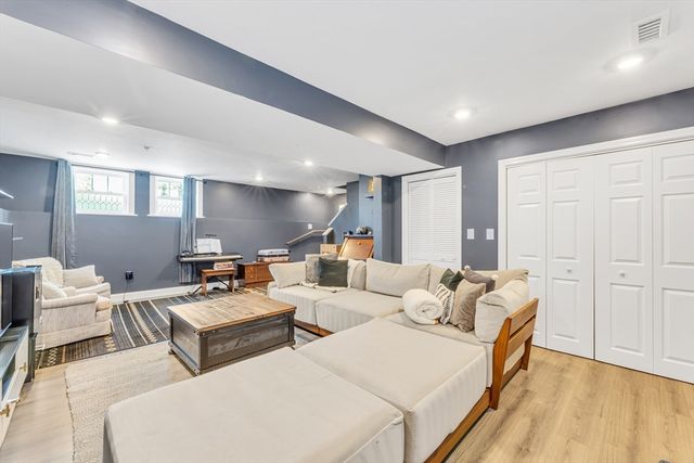 28 Baltimore Street 5, Lynn, MA 01902