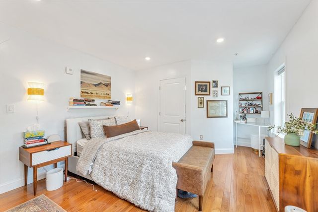 28 Baltimore Street 5, Lynn, MA 01902