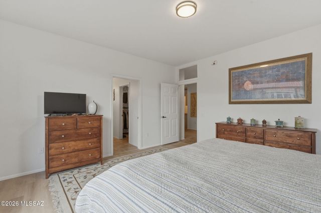 14700 N Flagstone Drive, Oro Valley, AZ 85755