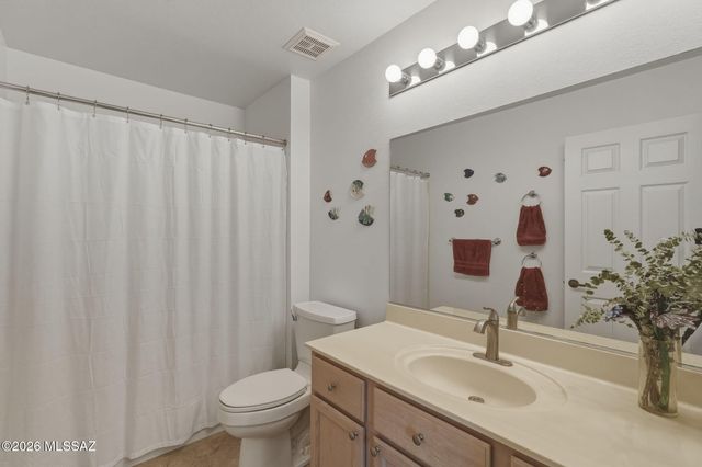 14700 N Flagstone Drive, Oro Valley, AZ 85755