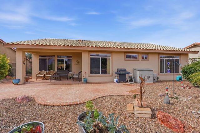 14700 N Flagstone Drive, Oro Valley, AZ 85755