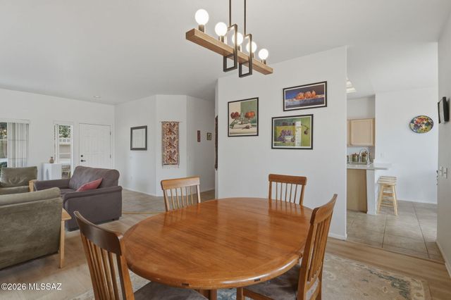 14700 N Flagstone Drive, Oro Valley, AZ 85755