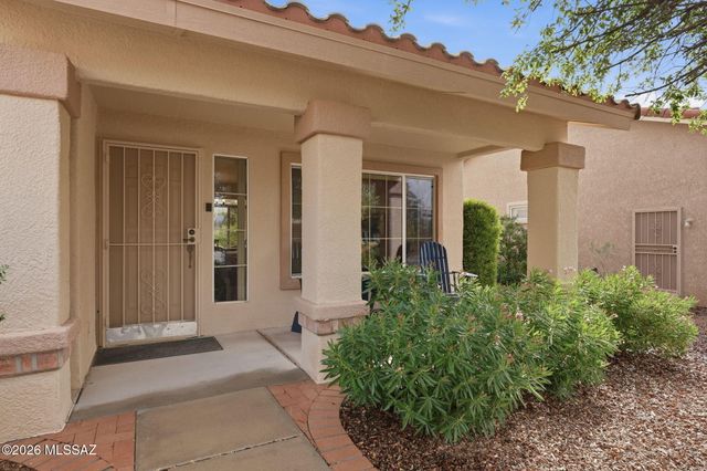 14700 N Flagstone Drive, Oro Valley, AZ 85755