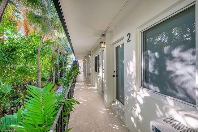 428 Collins Ave 7, Miami Beach, FL 33139
