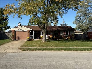 731 Homeway Drive, New Lebanon, OH 45345