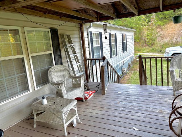 371 Jarvis Branch Road, Barbourville, KY 40906