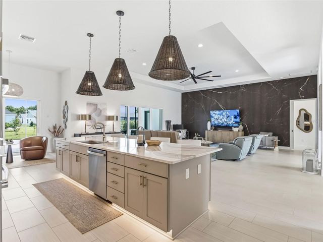 7095 JENNINGS COURT, The Villages, FL 34762