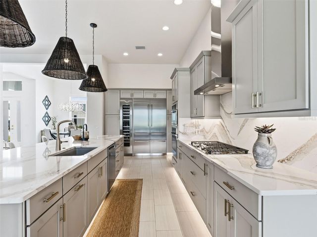 7095 JENNINGS COURT, The Villages, FL 34762