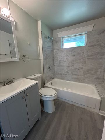 9203 Birchdale Avenue, Cleveland, OH 44106