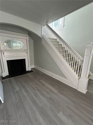 9203 Birchdale Avenue, Cleveland, OH 44106