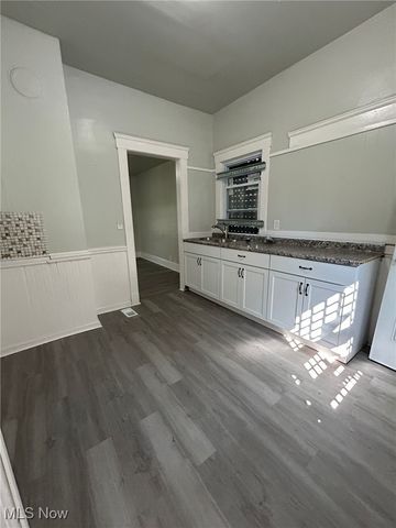 9203 Birchdale Avenue, Cleveland, OH 44106