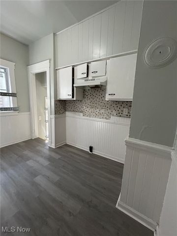 9203 Birchdale Avenue, Cleveland, OH 44106