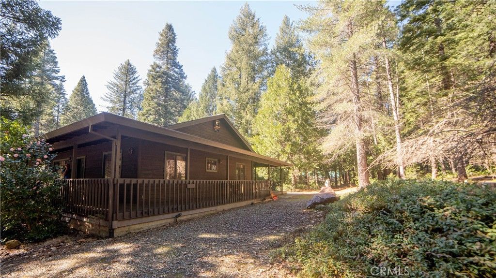 6735 Lakefront Dr, Magalia, CA 95954