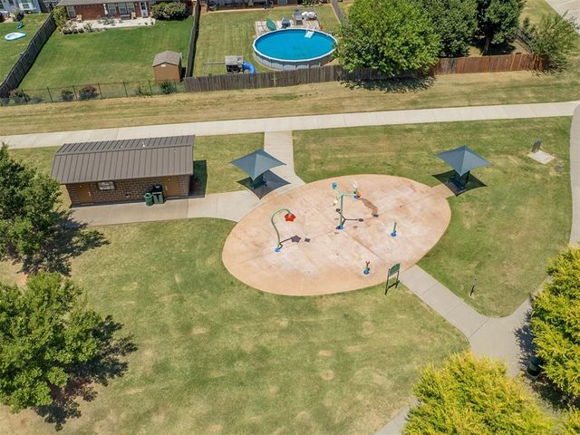 500 Apple Tree Lane, Moore, OK 73160
