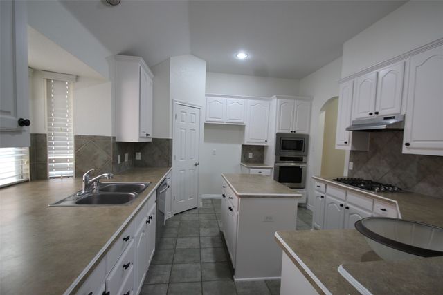 10362 Ferry Farm Lane, Frisco, TX 75035