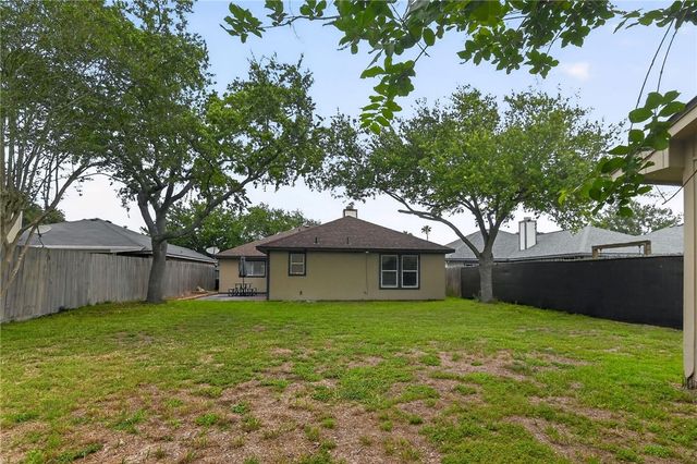 7137 Cano, Corpus Christi, TX 78414
