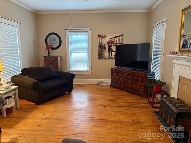 202 N Ingram Street, Kershaw, SC 29067