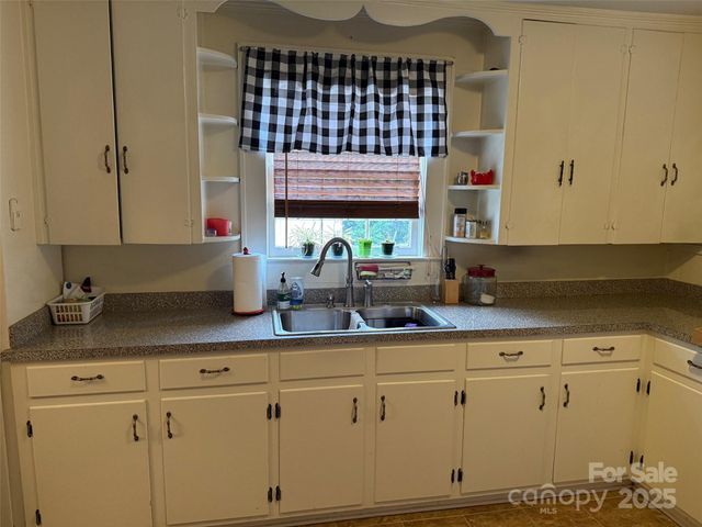 202 N Ingram Street, Kershaw, SC 29067
